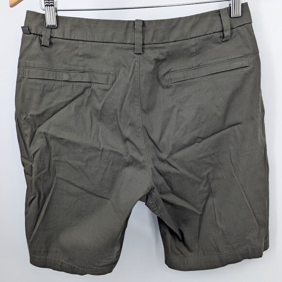 Lululemon Commission Shorts Men's 28 Green 9" Inseam Casual Slim-Fit M7AAAS - Picture 2 of 8